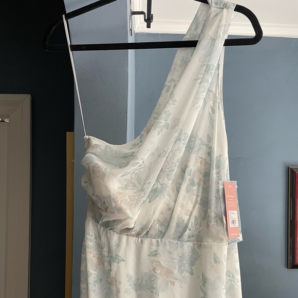 *new* Birdy Grey x Style Me Pretty Kira Dress in Sage Bouquet - Picture 7 of 9